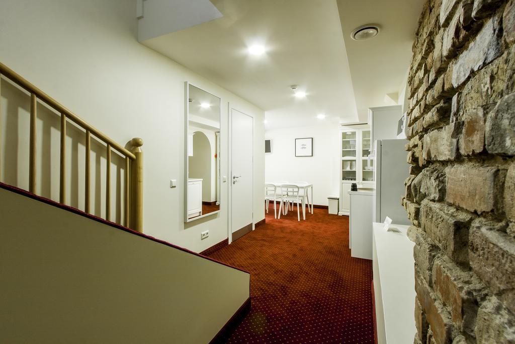 Real House Aparthotel Vilnius Bilik gambar