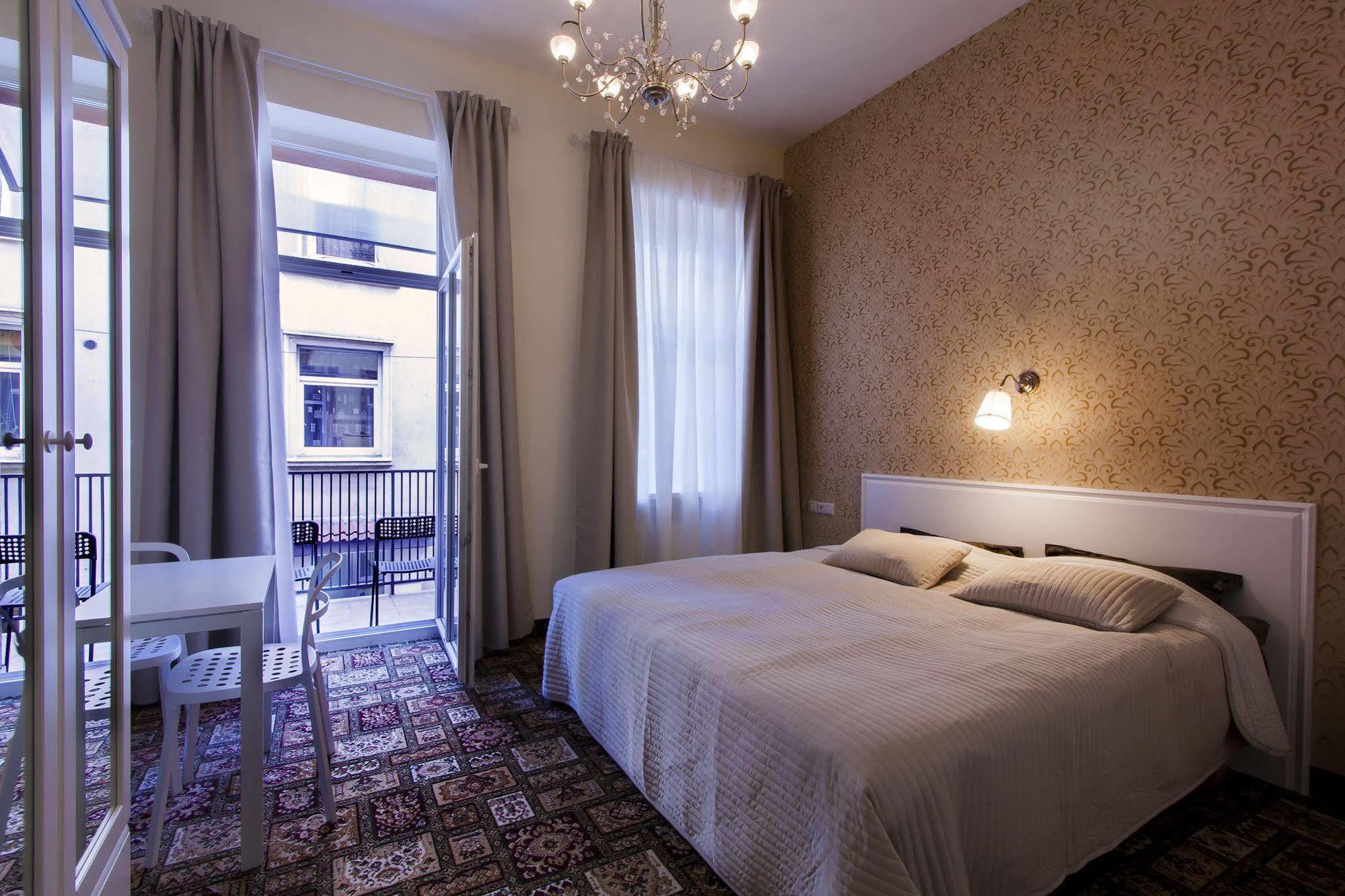 Real House Aparthotel Vilnius Luaran gambar